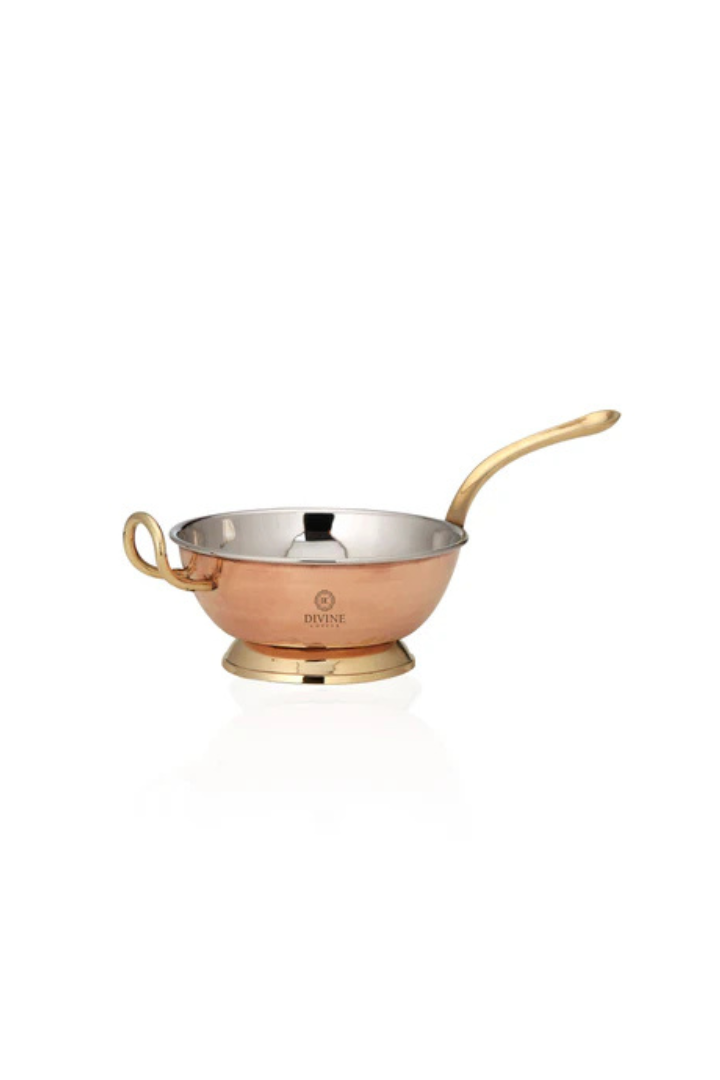 FRY PAN WITH HANDLE
