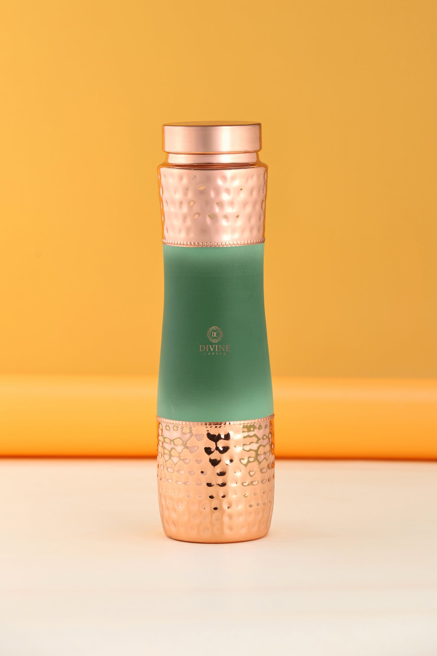CURVE MULTISHADE -Pure Copper Water Bottle