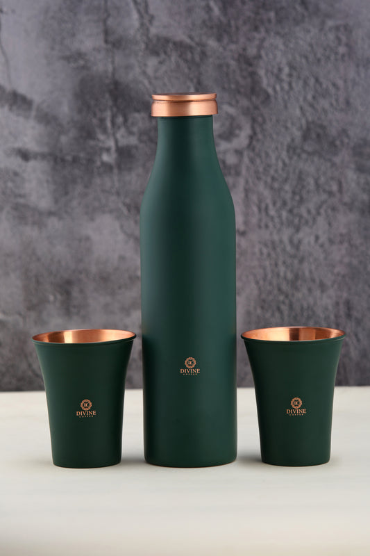 BMC VANTARA GREEN BOTTLE WITH 2 GLASS- GIFT SET