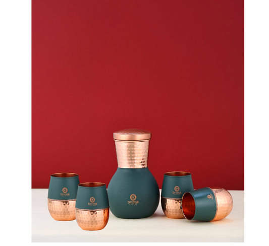 CURVE JAR GREEN WITH 4 GLASS -GIFT SET