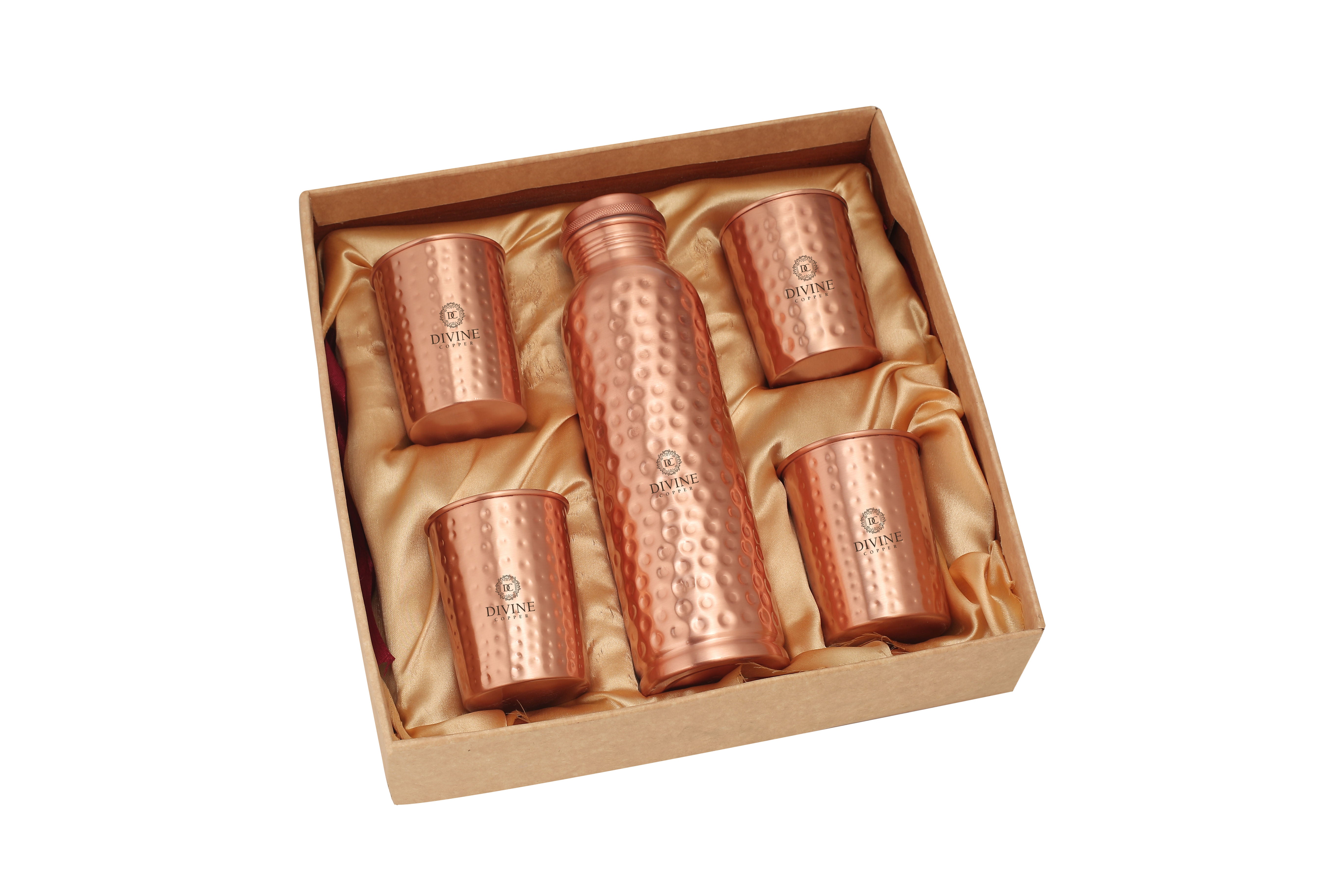 PIE HMD COPPER BOTTLE WITH 4 GLASS GIFT PACK