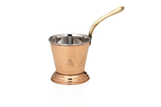 BUCKET WITH HANDLE